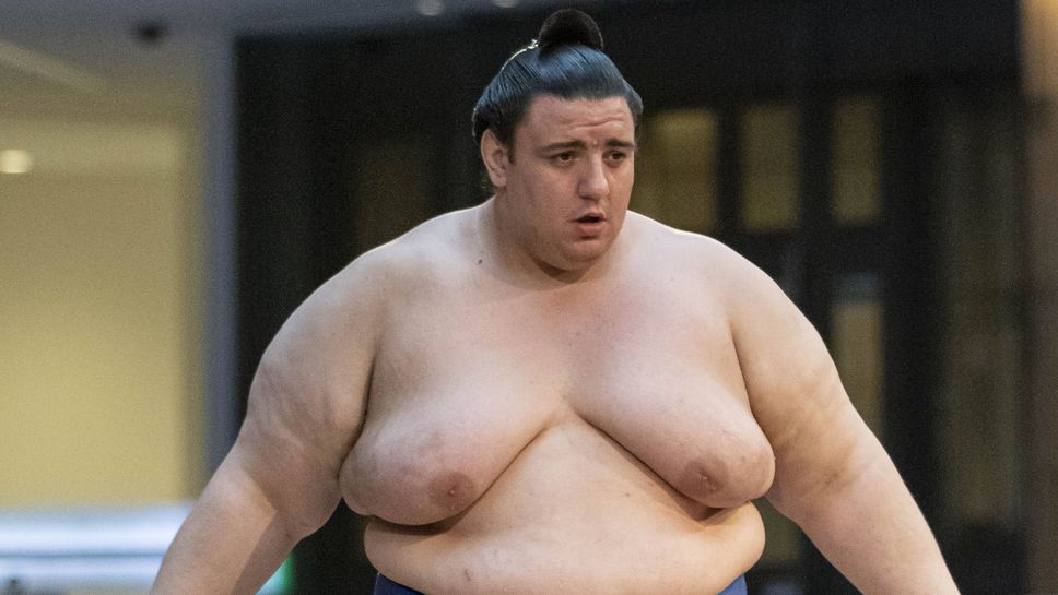 Загуба за Даниел Иванов-Аоияма в Осака