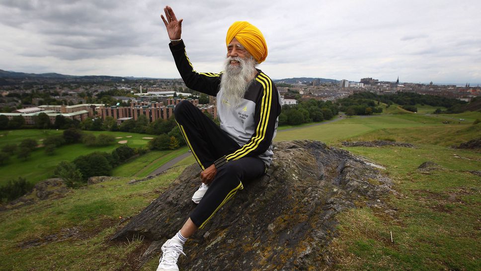 Светът скърби за Фауджа Сингх известен като Торнадото с тюрбан