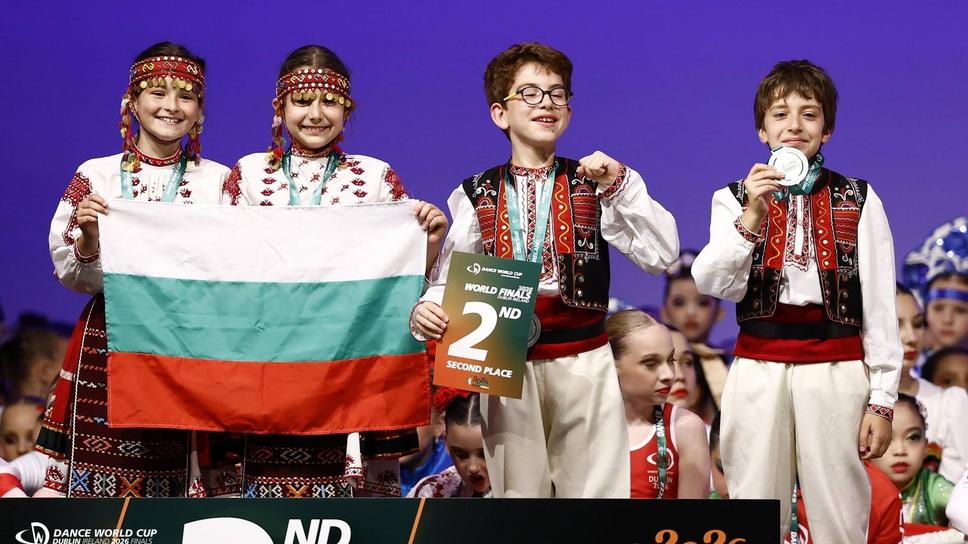 Четири български деца предизвикаха фурор на Световните финали по танци в Дъблин