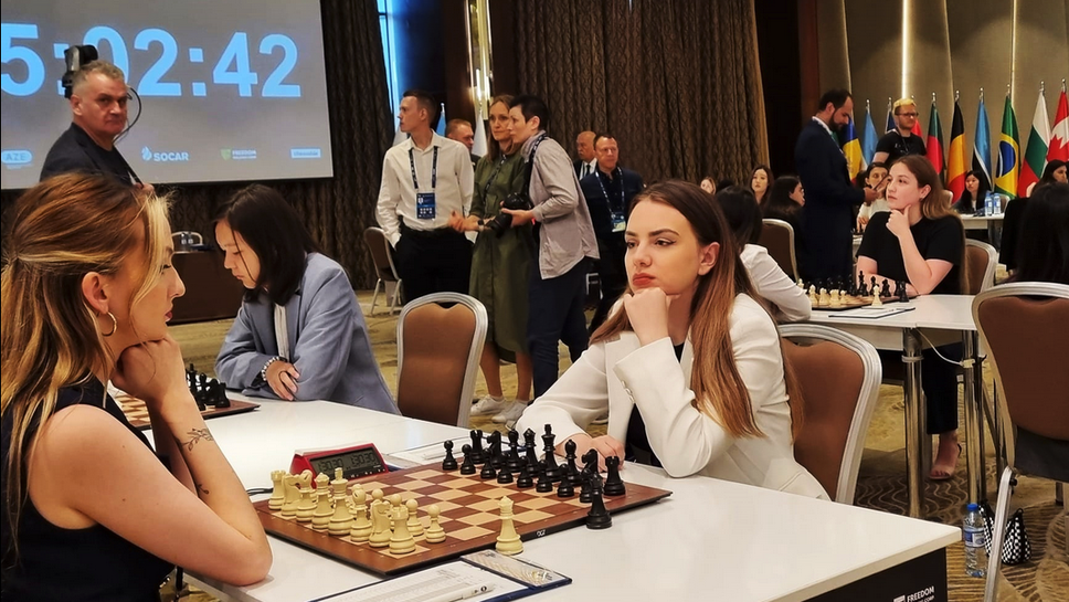 Нургюл Салимова с реми в първата партия от полуфиналите на Световната купа