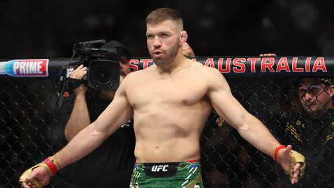 Дю Плеси и Чимаев лице в лице преди UFC 319