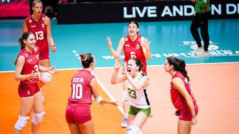 България U21 срещу Япония на полуфинала на Световното