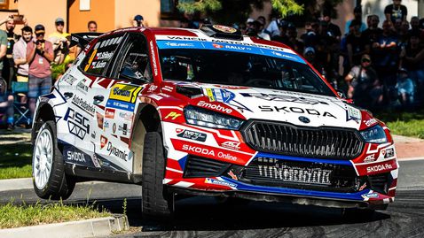  Победителят от 2024 завоюва квалификационния стадий в рали “Барум ” 