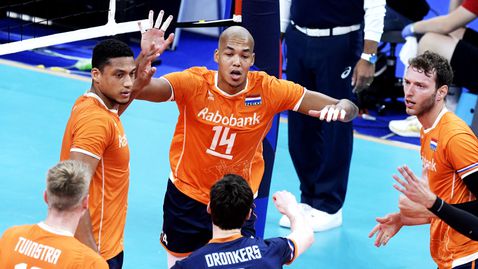 Нидерландия изгони титуляр преди 1/4-финала срещу Сърбия 🏐