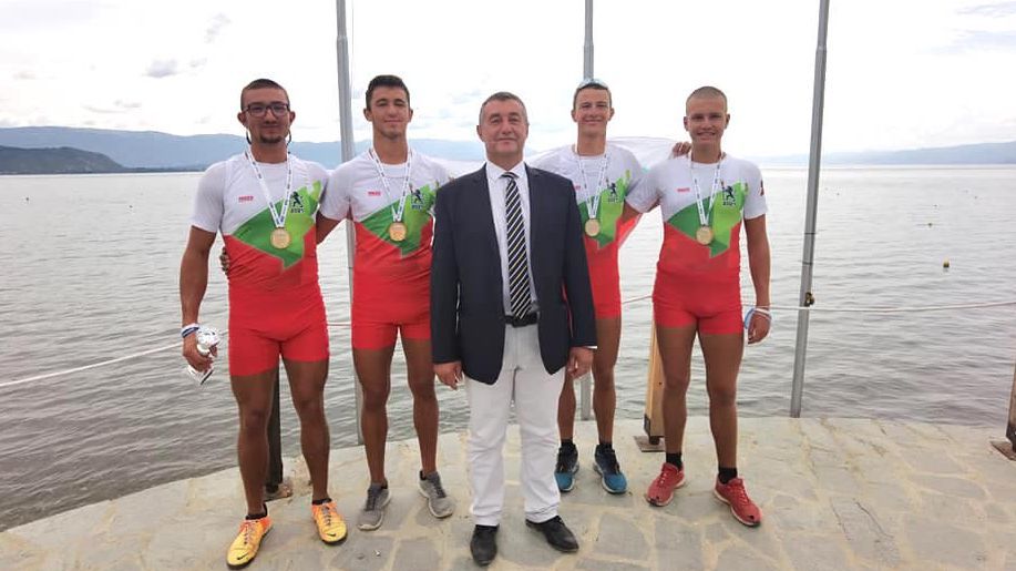 България с балканска титла на четворката скул