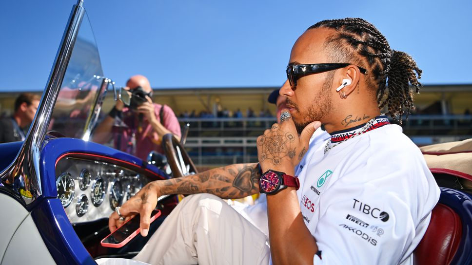 Хамилтън: Ще ни трябва късмет, за да победим Ред Бул през 2022 година