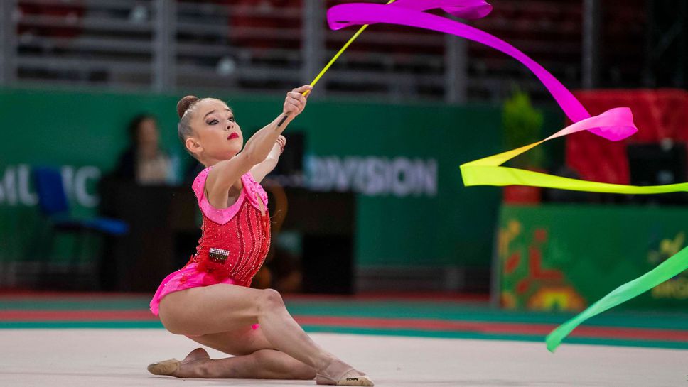 Стилияна Николова се класира за финала на многобоя на Световното в София