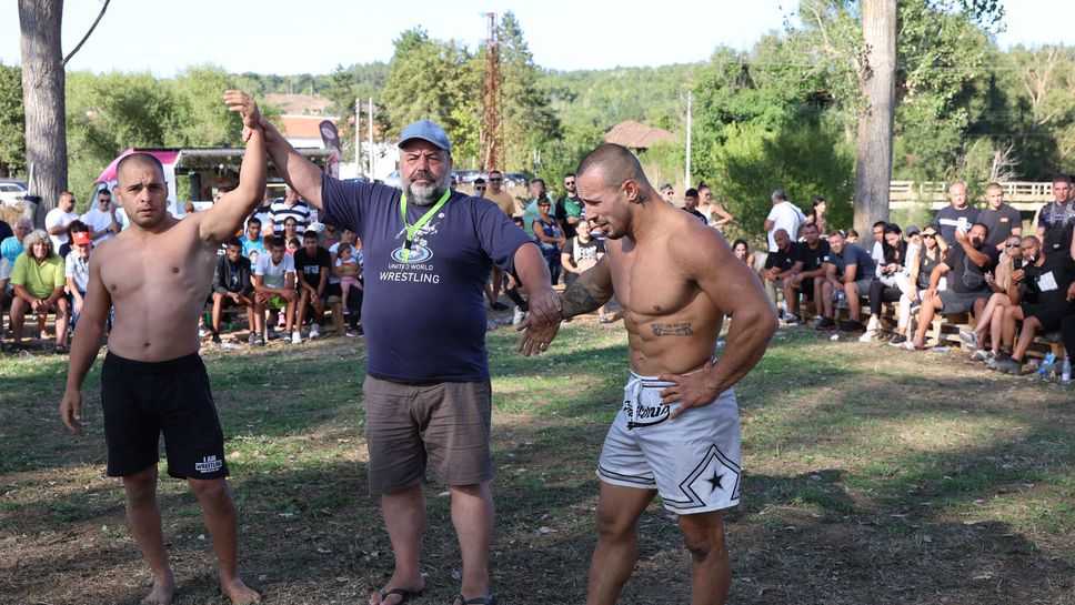 Легенди изгледаха народните борби в село Факия