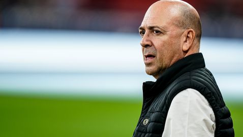 Назначението на Ерик тен Хаг беше грешка, призна шеф на Байер (Леверкузен)