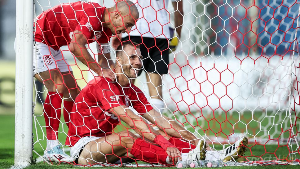 Звезда на ЦСКА 1948 с тежка контузия, твърдо аут за Левски и мачовете на България