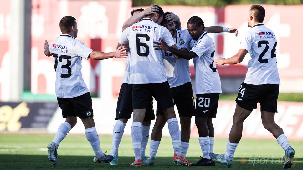 Групата на Славия за двубоя с Монтана