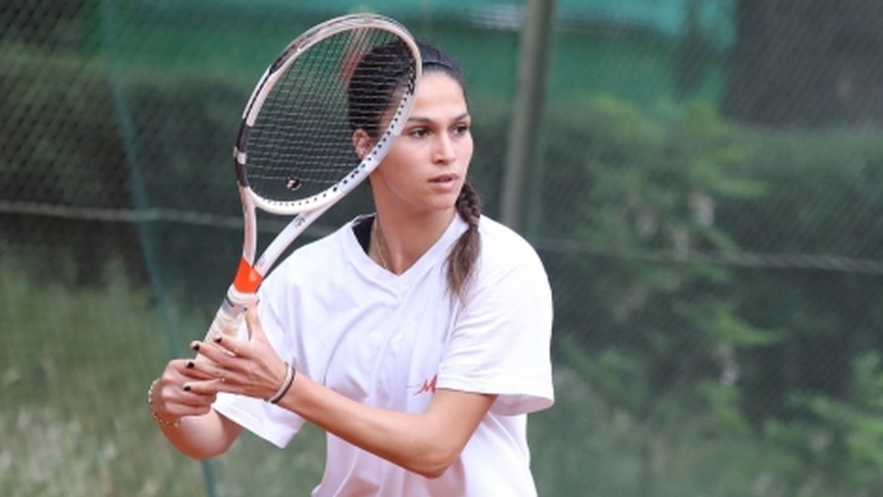 Шиникова приключи във втория кръг на турнира в Прага