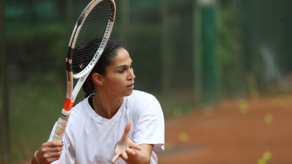 Лош ден за още две водещи български тенисистки