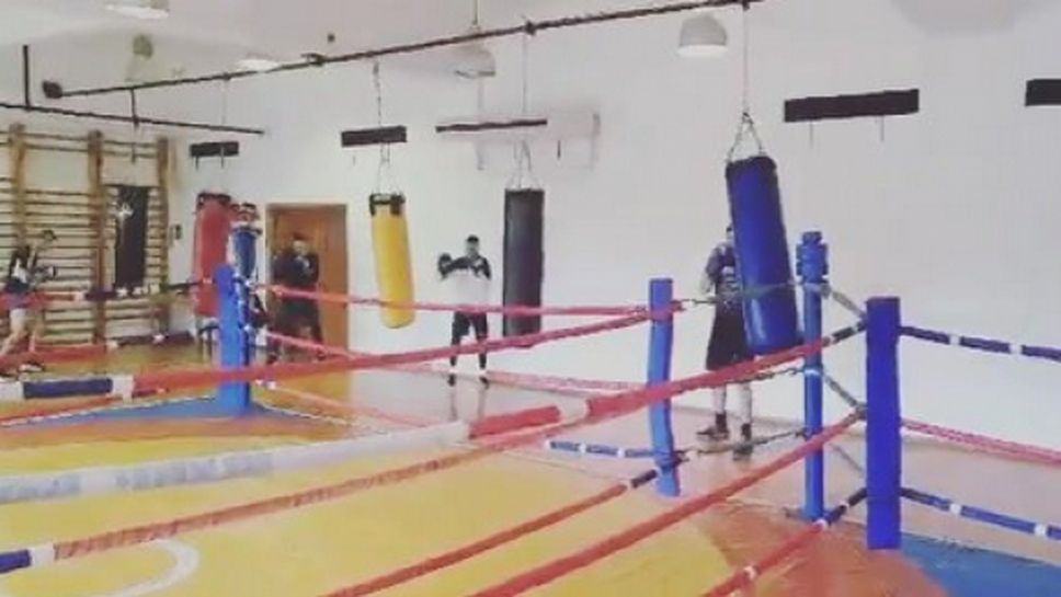 Отличен 5,70 за младежите на Белмекен