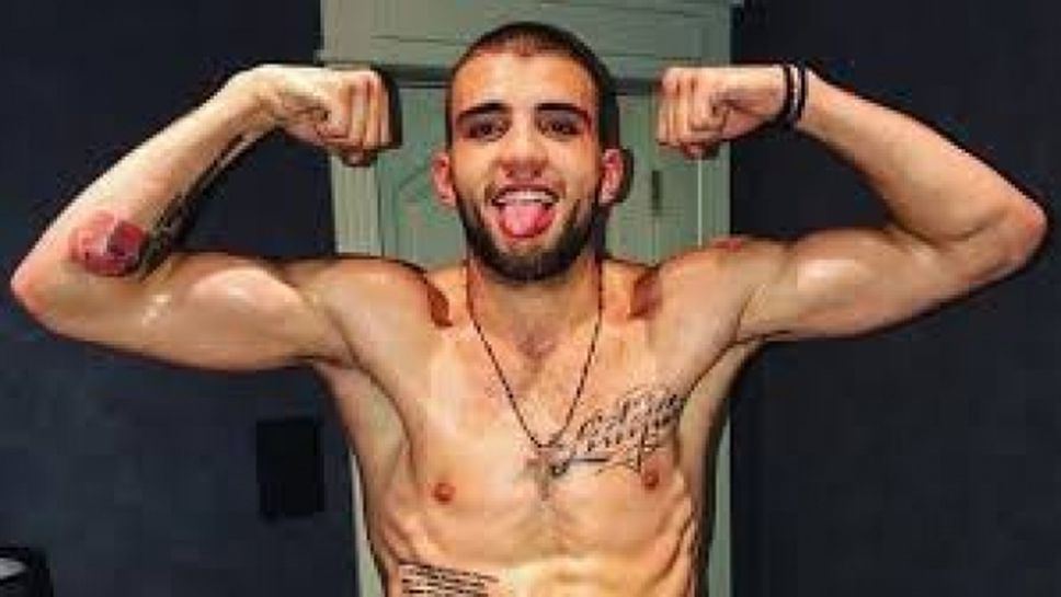 Синът на Аркан смаза украинец (видео)