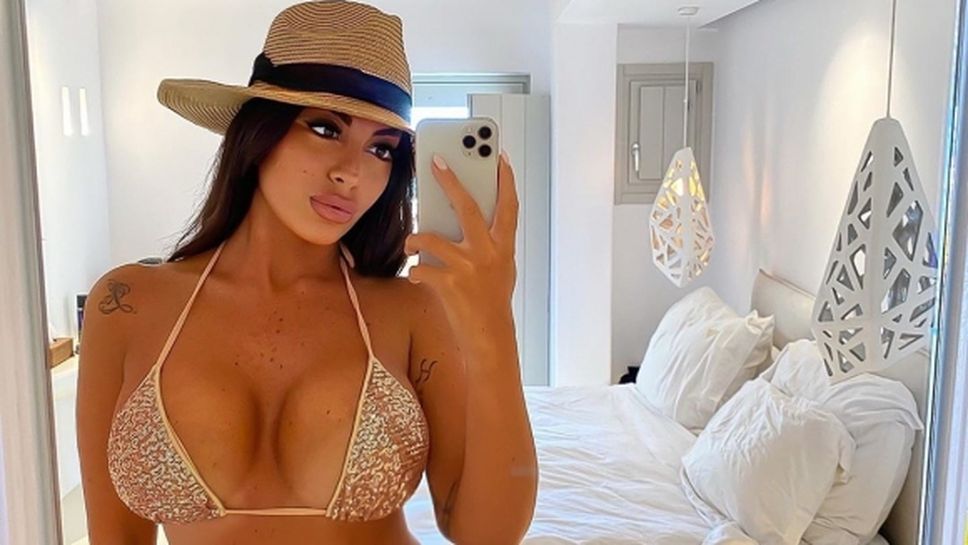 Гореща спортна журналистка се нуждае от прегръдка (снимка)