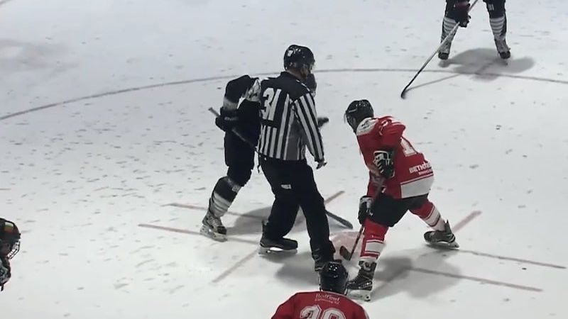 ЦСКА разгроми Славия на старта на сезона и даде заявка за титлата