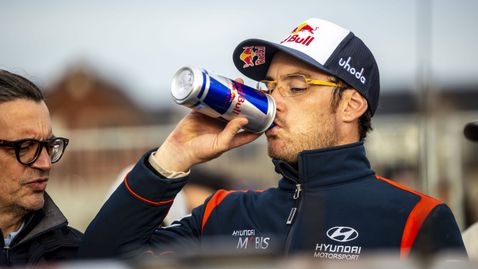 Тиери Нювил е на път да влезе в доста нежелан клуб