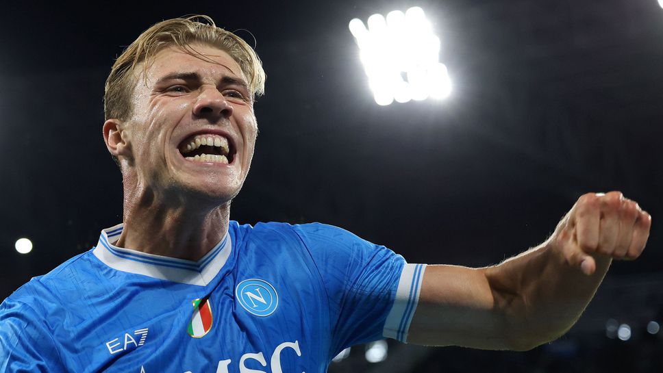 Скоулс: Няма никаква логика в раздялата на Ман Юнайтед с Хойлунд