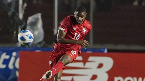  Хосе Кордоба се контузи в контрола на Панама 