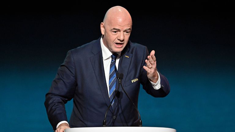 Президентът на Международната футболна федерация ФИФА Джани Инфантино призова Русия