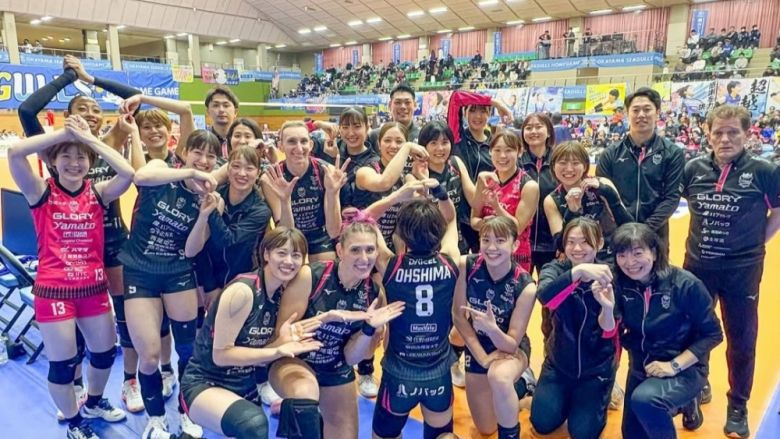 Бившата националка Мира Тодорова и нейният Викторина Химеджи записаха 8 а