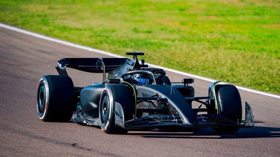 Титулярът на Кадилак за догодина Серхио Перес записа 903 километра