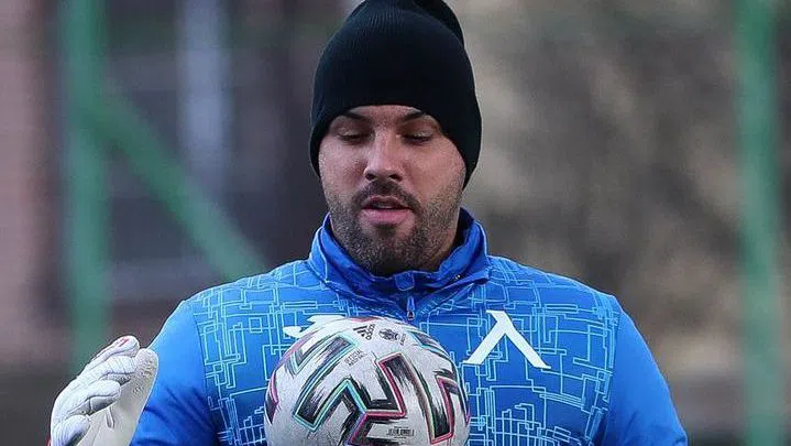 Отборът на подготвя солиден трансфер с който да подсили