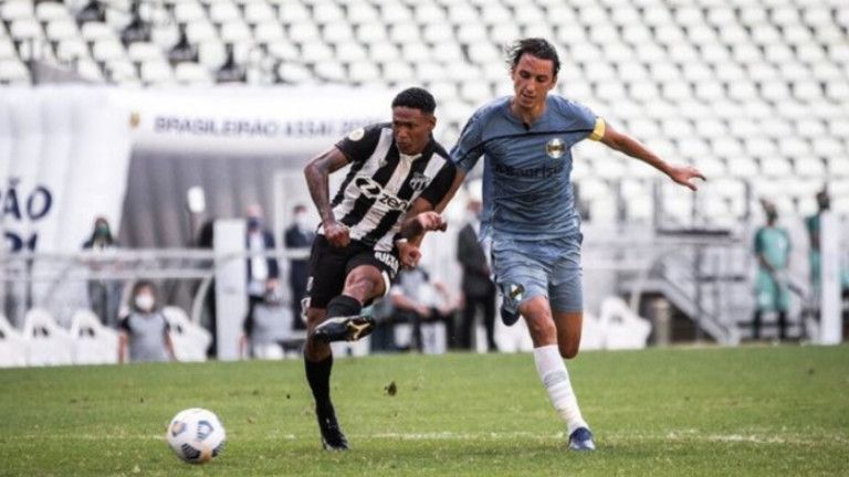 Спрягат бразилско крило за трансфер в България