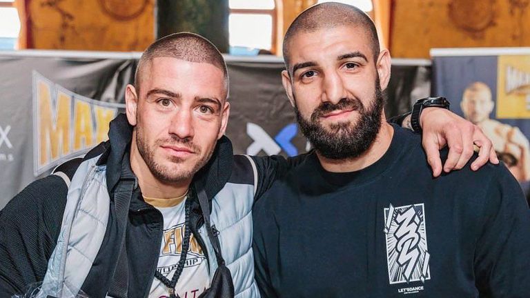 Шампионът на веригата MAXFIGHT по правилника Max One Симеон Наковски