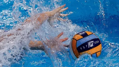 Клубове по водна топка планират протест заради несъгласие с управлението на федерацията