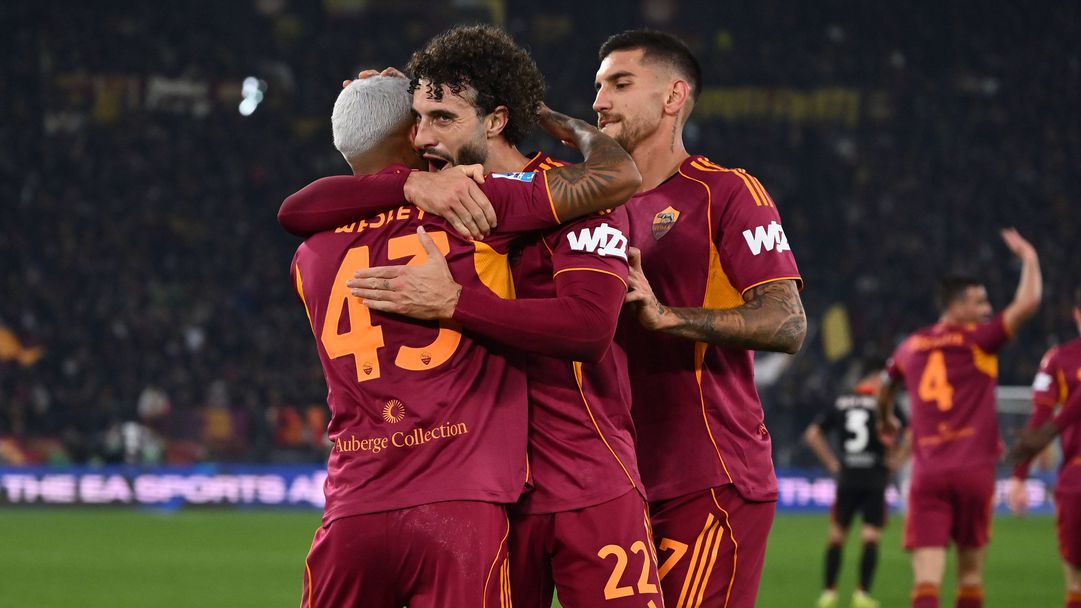 Рома надви корав Комо и още мечтае за “Скудетото”