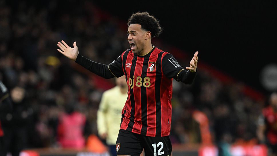 Манчестър Юнайтед обсъжда името на халфа на БорнемутТайлър Адамс като