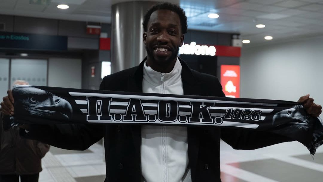 Патрик Бевърли подписа с ПАОК