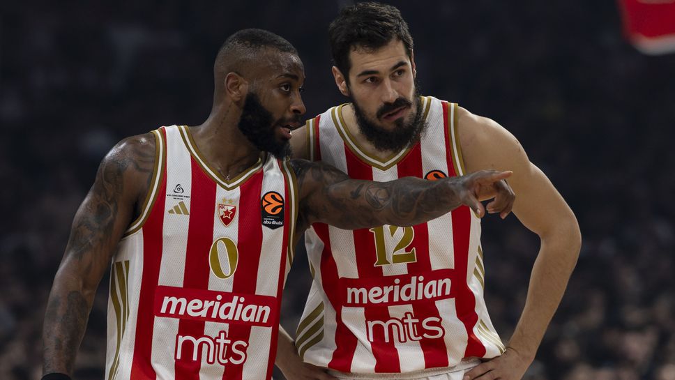 Отборът на Цървена звезда с българския национал Коди Милър Макинтайър