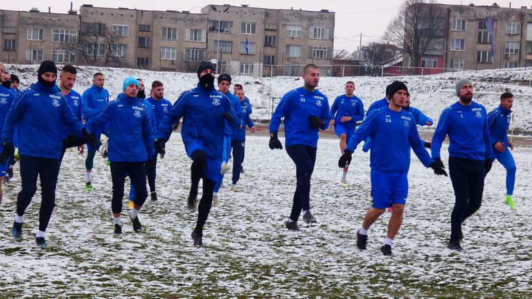 Футболистите на Левски Лом направиха днес последна тренировка на клубната