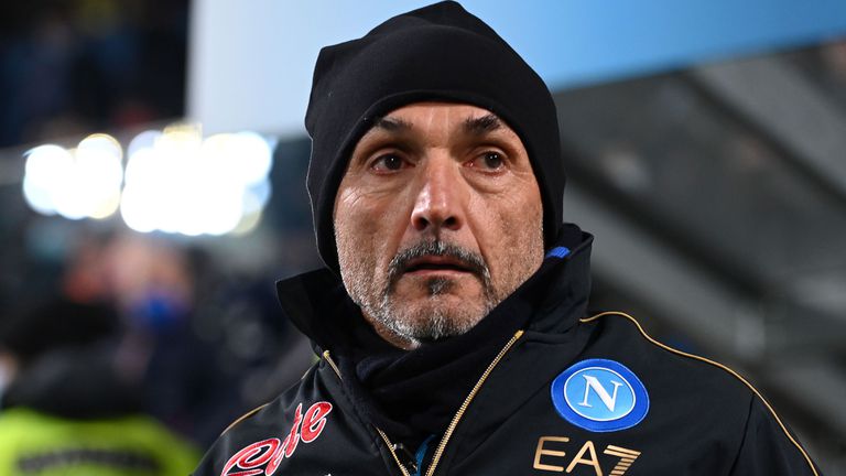 Треньорът на Наполи Лучано Спалети изрази недоволство от съдията за