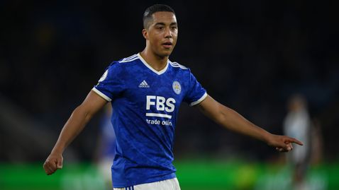  Тилеманс отхвърли офертата на Лестър 