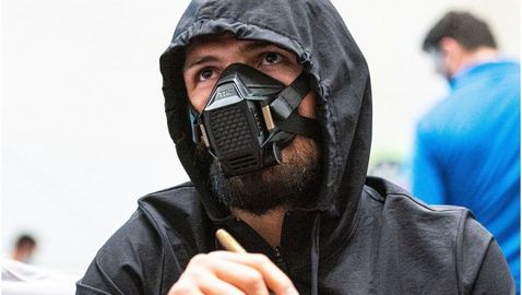 Хабиб Нурмагомедов е с COVID-19