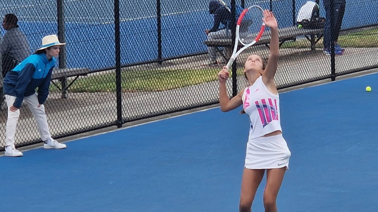 Българката Росица Денчева отпадна на четвъртфиналите на турнира от най високата