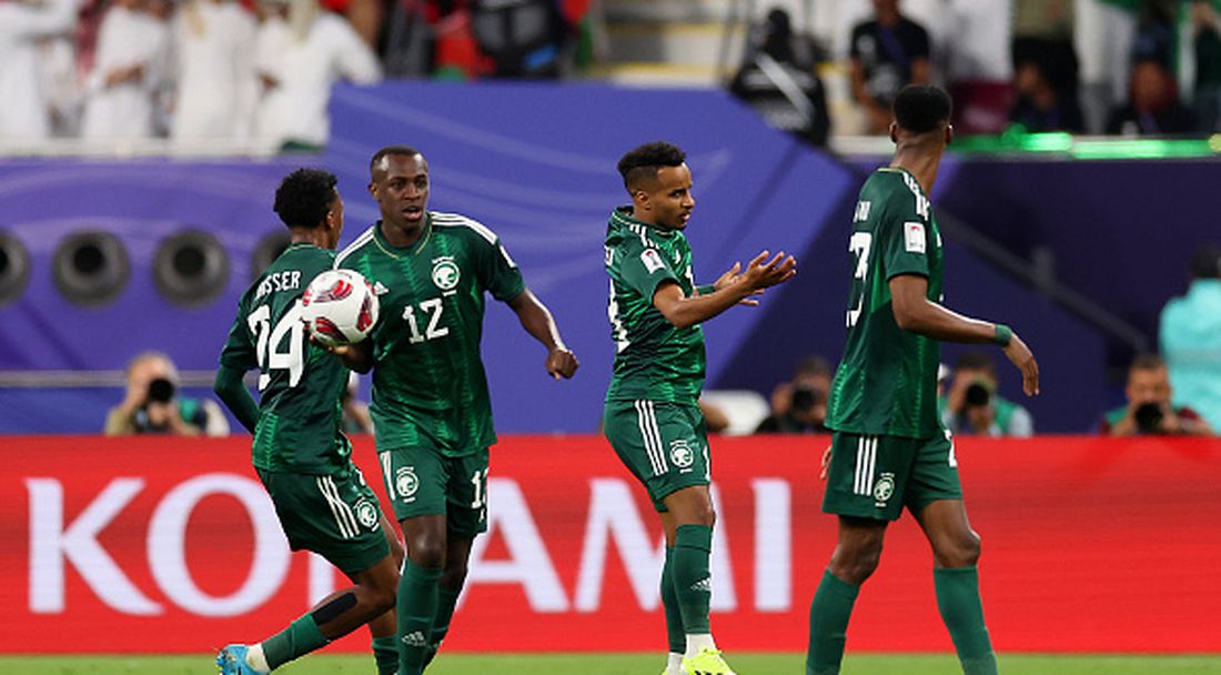 Драма в края донесе победата на Саудитска Арабия срещу Оман