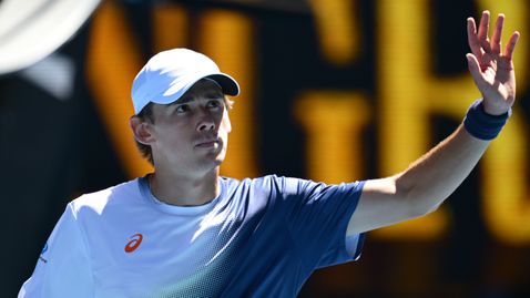 Де Минор пречупи Тиафо след почти 150 минути