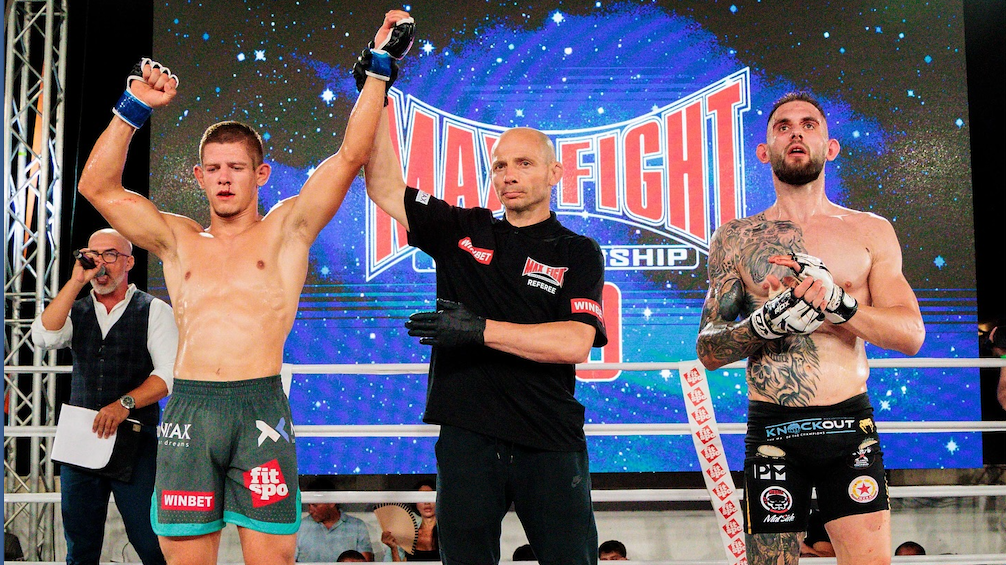 Младата надежда в ММА Руси Хаджиев излиза на ринга на MAX FIGHT 60 