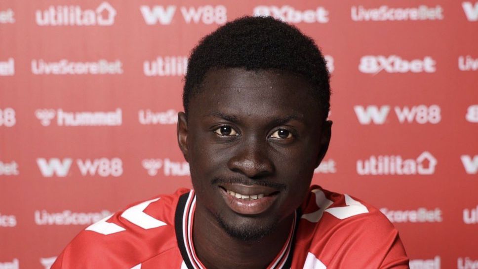 Съндърланд обяви официално трансфера на крилото Жослин Та Би от