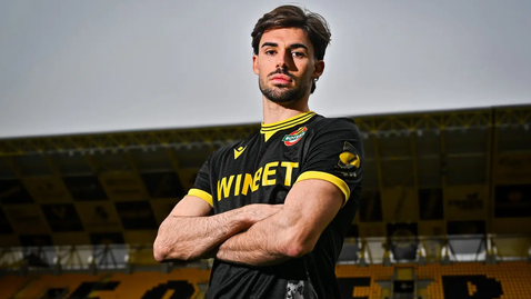  Ботев (Пловдив) притегли халф от Берое 