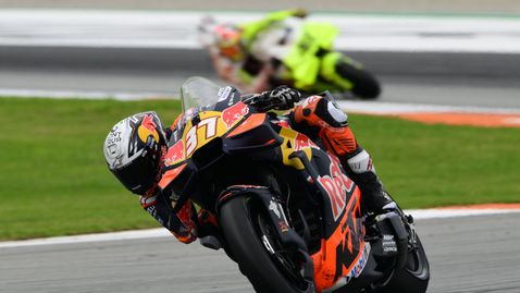  VR46 е алтернатива за Акоста, само че целта ще бъде заводско място в Дукати 