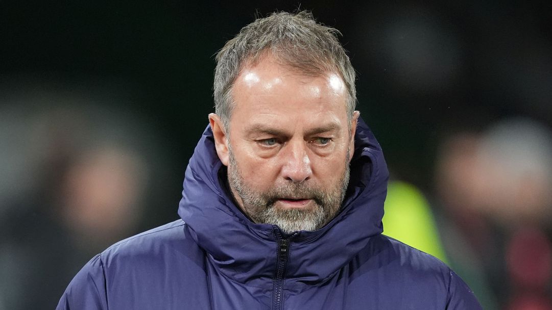 Ханзи Флик: Расинг заслужава да влезе в Ла Лига