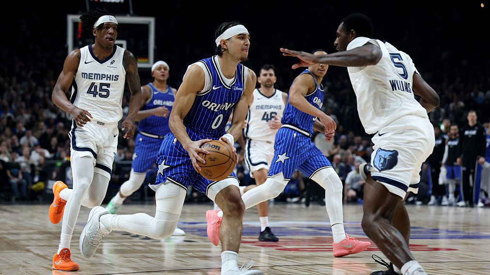 Младок от Орландо сътвори една от забивките на сезона в НБА