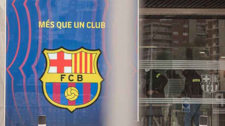Барселона вече официално е обвинен по придобилия популярност случай с