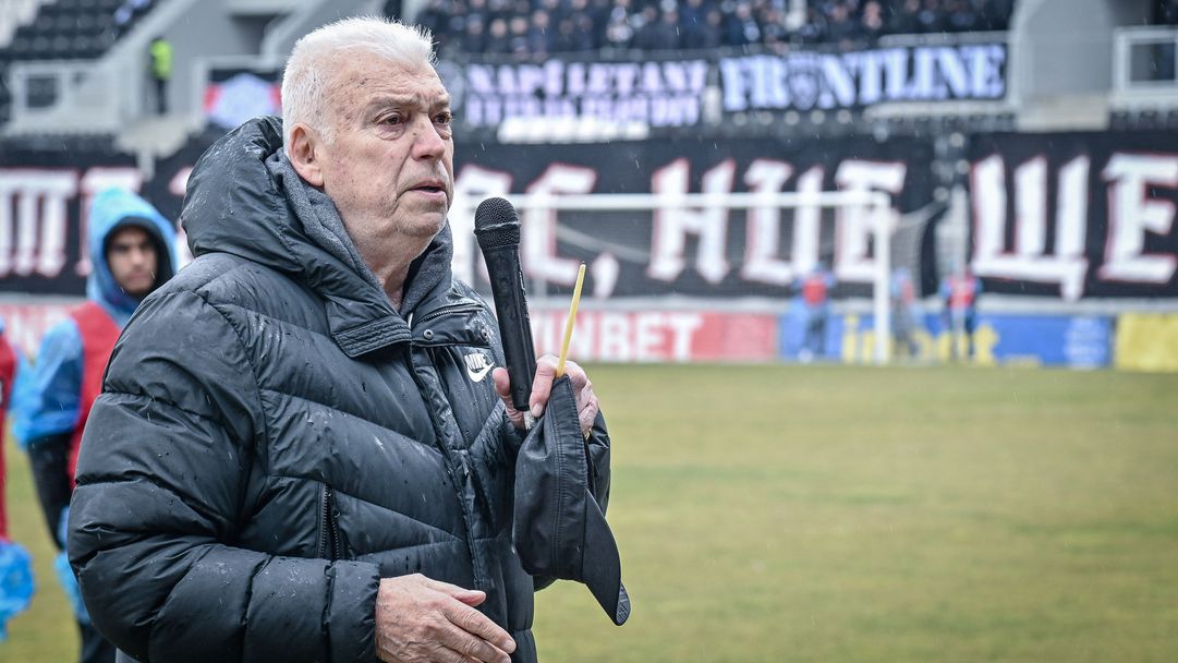 Зума за Борислав Михайлов: У нас оценяват героите си едва, когато отлетят